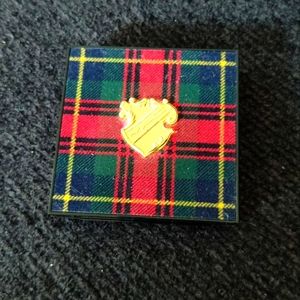 NEW MAC Cosmetics 6 Twists Of Tartan Eye Shadows Palette